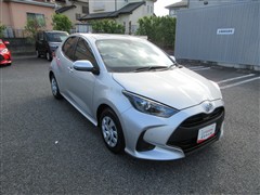 ヤリス X