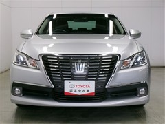 クラウンロイヤル hv ロイヤルサルーン