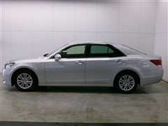 クラウンロイヤル hv ロイヤルサルーン