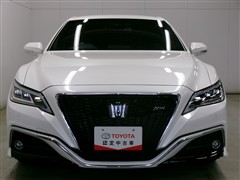 クラウン ハイブリッド RS