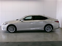 ES 300h バージョンL