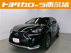 レクサス NX 300h Fスポーツ 4WD