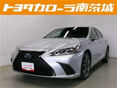レクサス ES 300h Fスポーツ