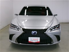 ES 300h Fスポーツ