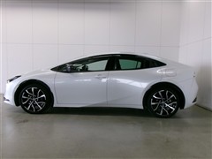 プリウス PHV Z