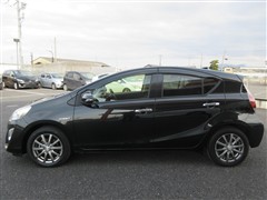 アクア S スタイルブラック