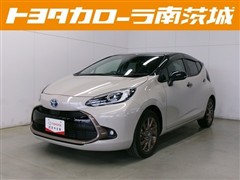 トヨタ アクア Z ラフィネ