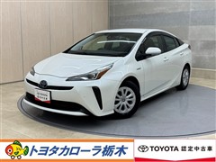 トヨタ プリウス S