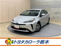 トヨタ プリウス Aプレミアム