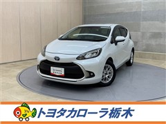トヨタ アクア G