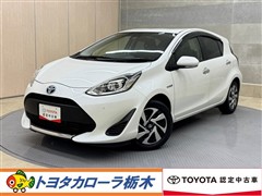 トヨタ アクア S スタイルブラック