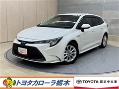 トヨタ カローラツーリング HEV S