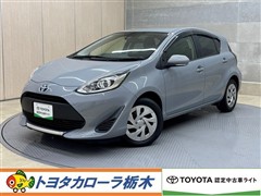 トヨタ アクア S