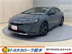 プリウス U