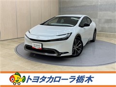 トヨタ　プリウス Z