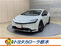 トヨタ　プリウス Z