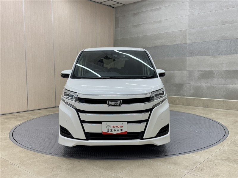 ノア X Pセキリフトアップシート（332019801250）の中古車 | トヨタ