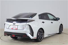 プリウス PHV S GRスポーツ