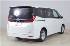 ノア ハイブリッド Z