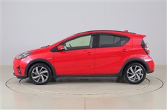 アクア クロスオーバー