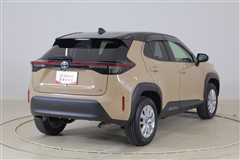 ヤリスクロス ハイブリッド G