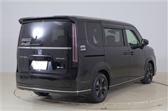 ステップワゴンE:HEVスパーダ