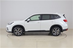 フォレスター プレミアム 4WD