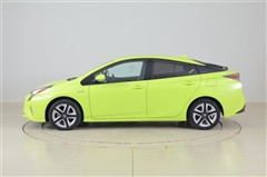 プリウス A ツーリングS 4WD