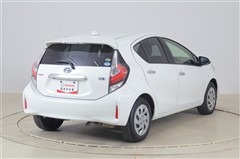 アクア S Style Black