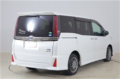 ノア ハイブリッド SI WXB3