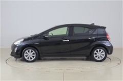 アクア SStyle Black