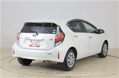 アクア S スタイルブラック