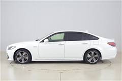 クラウン HV RS アドバンス