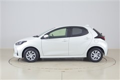 ヤリス ハイブリッド G