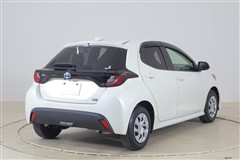 ヤリス ハイブリッド G