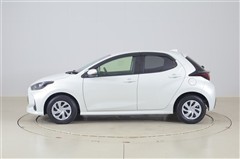 ヤリス ハイブリッド G