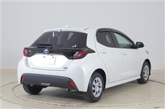 ヤリス ハイブリッド G