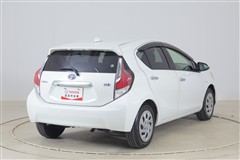 アクア S スタイルブラック