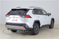 RAV4 ハイブリッドG 4WD