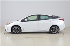 プリウス Sツーリングセレクション