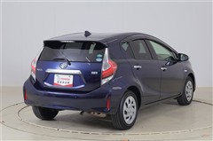 アクア S スタイルブラック