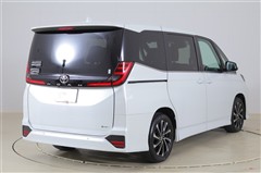 ノア ハイブリッド S-Z