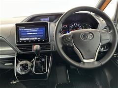 ヴォクシー ZS キラメキ 3