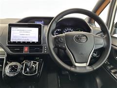 ノア ハイブリッド SI WXB2