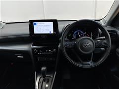 ヤリスクロス ハイブリッド G