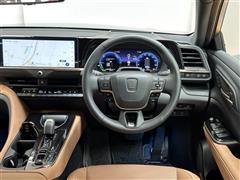 クラウン スポーツ Z ハイブリット