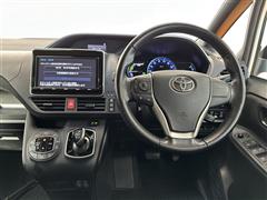 ノア ハイブリッド G