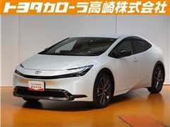 トヨタ　プリウス Z