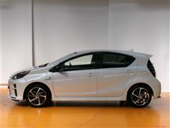 アクア G GRスポーツ