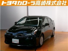 トヨタ　プリウス S